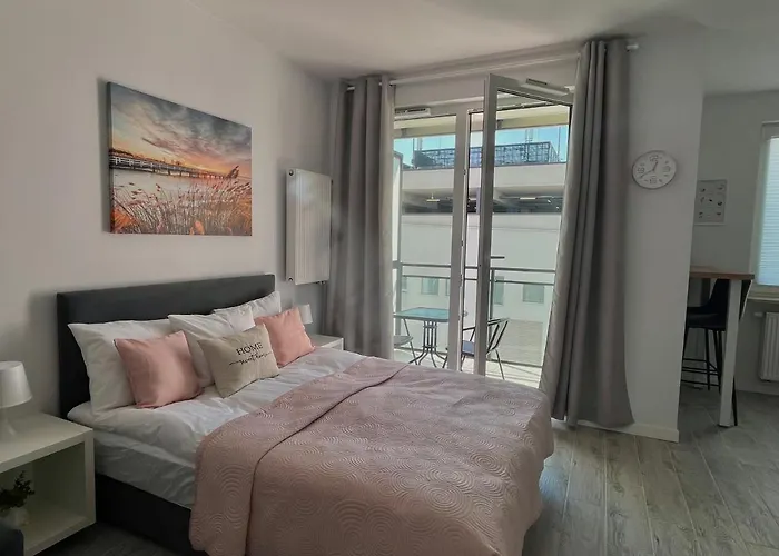 Studio Apartment Raspberry By Galeria Polnocna